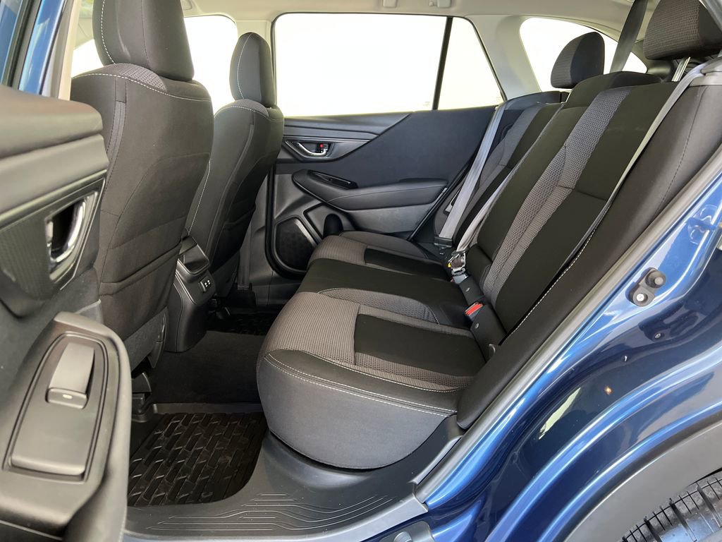 Used 2020 Subaru Outback Premium image 28