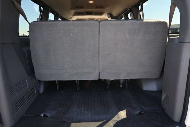 Used 2023 Chevrolet Express 3500 LS RWD image 15