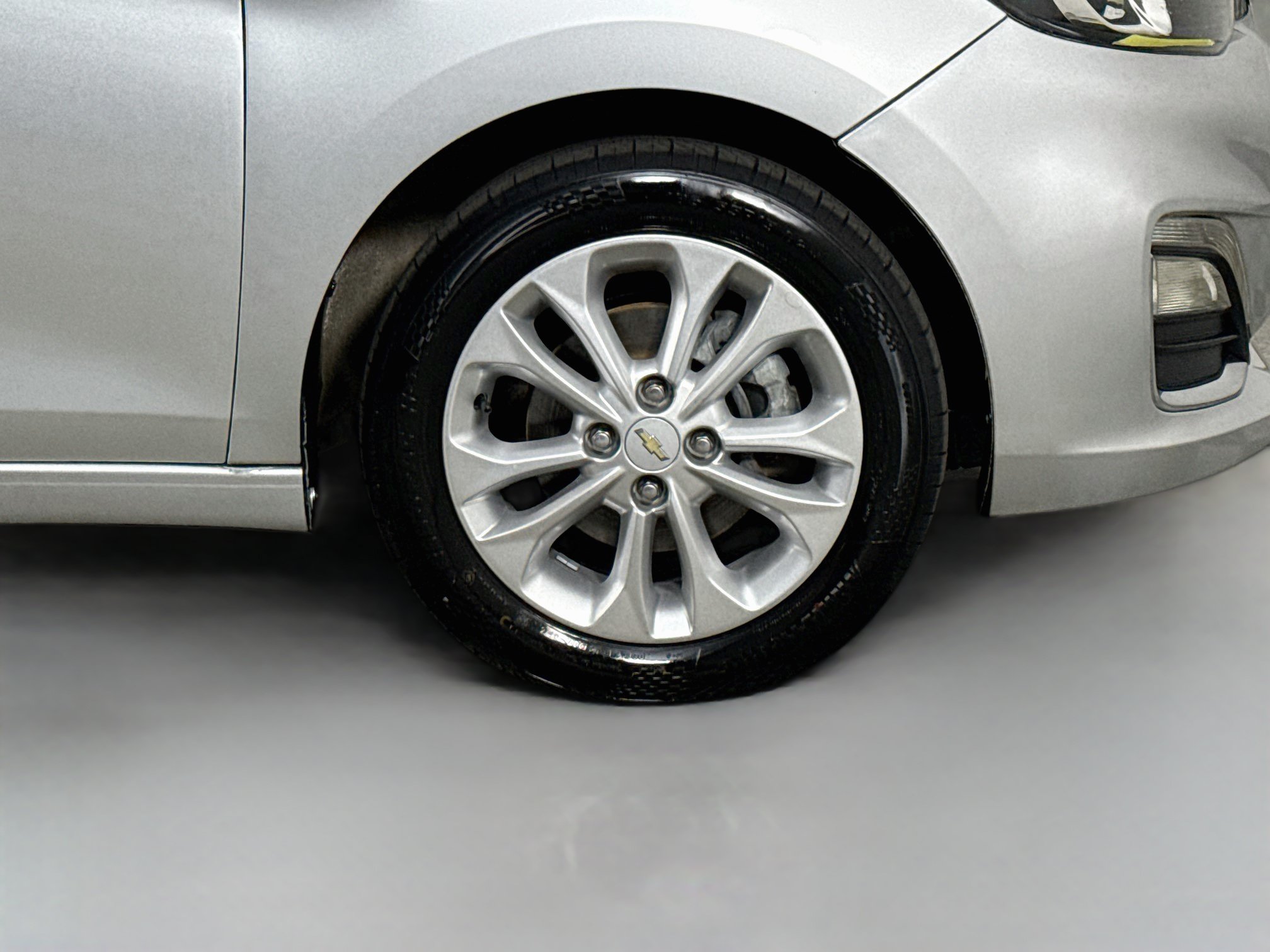 Used 2021 Chevrolet Spark LT FWD image 32