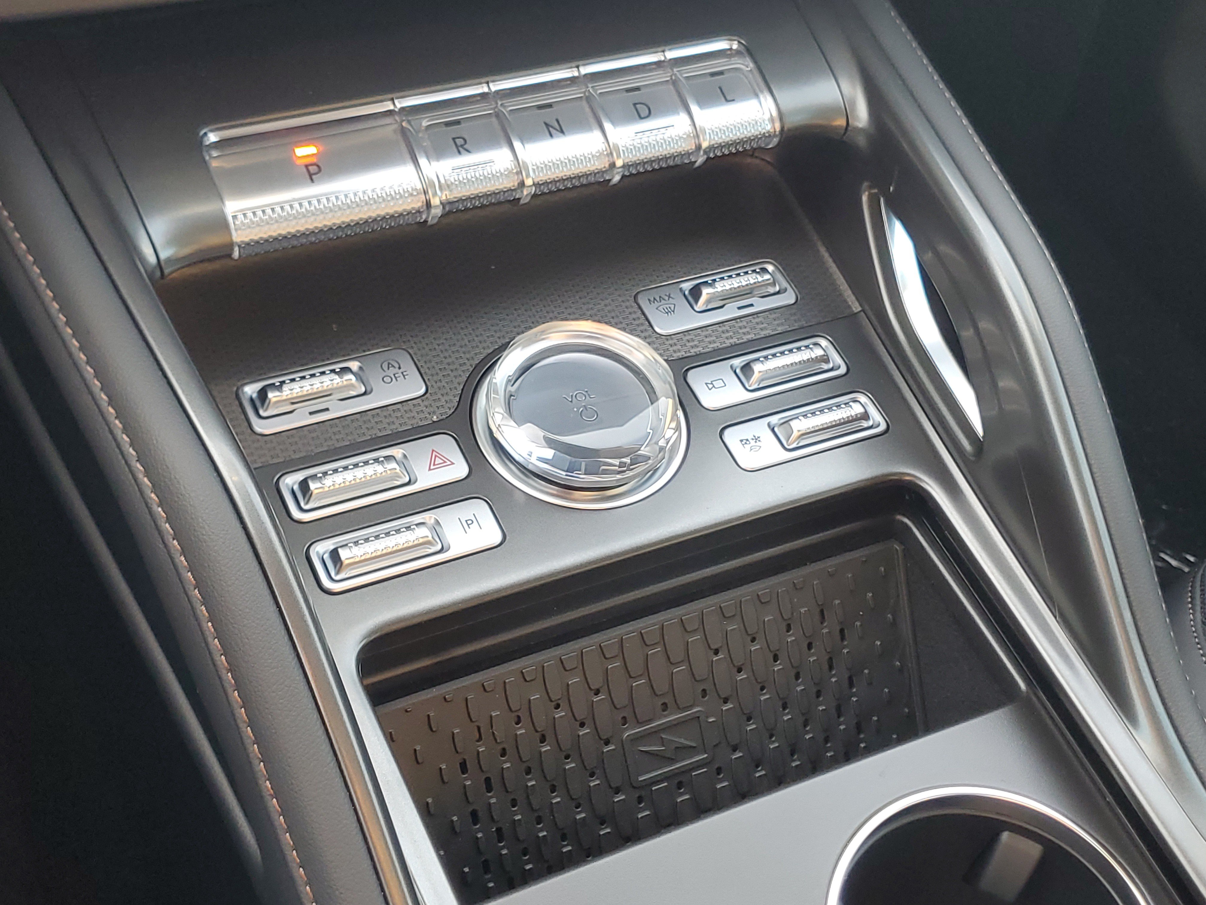 New 2026 Lincoln Nautilus Premier w/ Equipment Group 102A AWD/4WD image 26