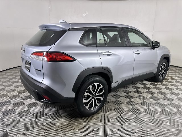 Used 2024 Toyota Corolla Cross AWD Hybrid image 8