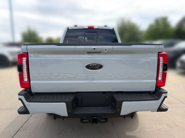 New 2026 Ford F250 Lariat w/ Black Appearance Package AWD/4WD image 6