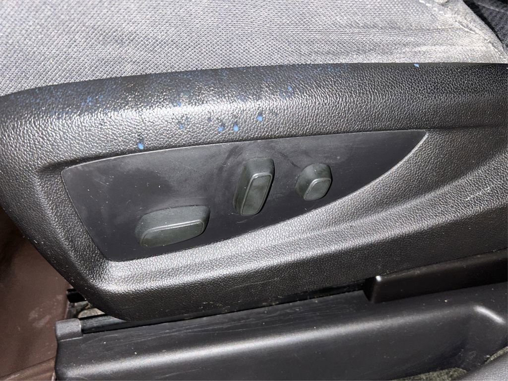 Used 2017 GMC Sierra 1500 SLE w/ SLE Value Package image 35