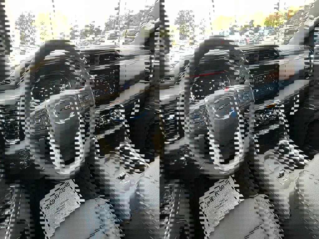 New 2025 GMC Sierra 2500 Denali w/ Denali Reserve Package image 20