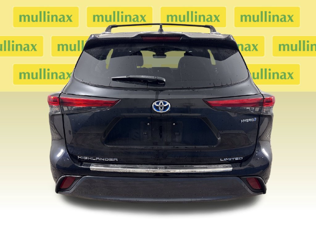 Used 2023 Toyota Highlander Limited AWD/4WD image 9