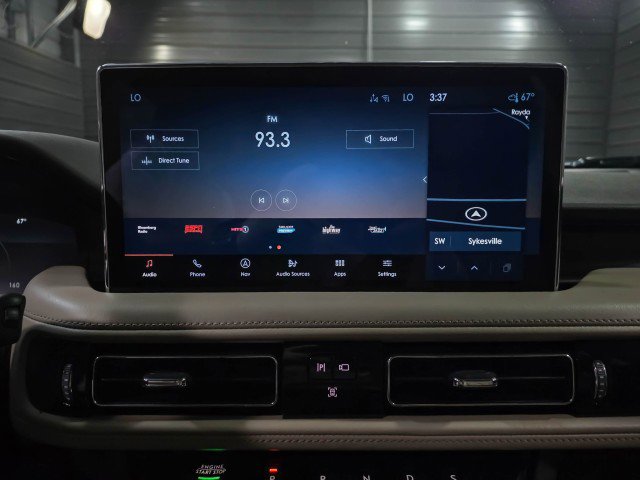 Used 2021 Lincoln Nautilus Reserve image 26