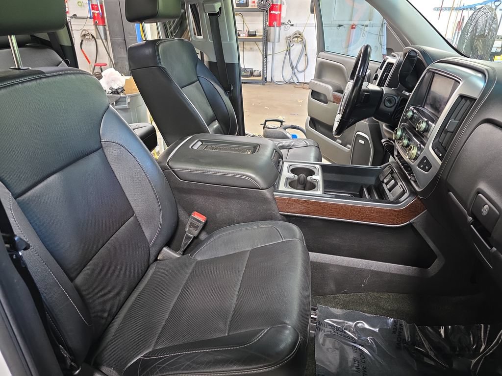 Used 2017 GMC Sierra 1500 SLT w/ SLT Premium Package AWD/4WD image 10