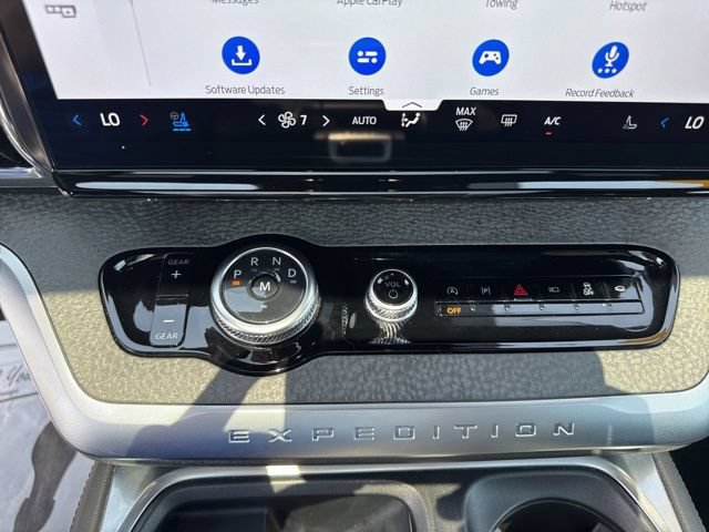 Used 2025 Ford Expedition Tremor AWD/4WD image 32