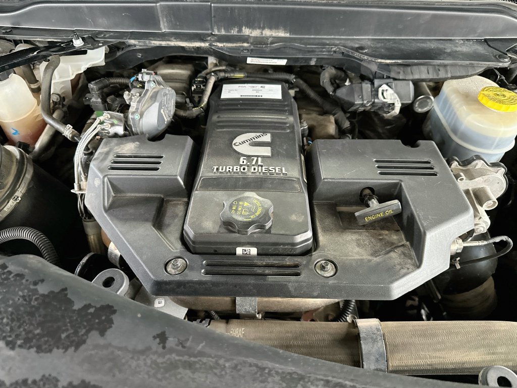 Used 2022 RAM 2500 Laramie w/ Night Edition AWD/4WD image 31