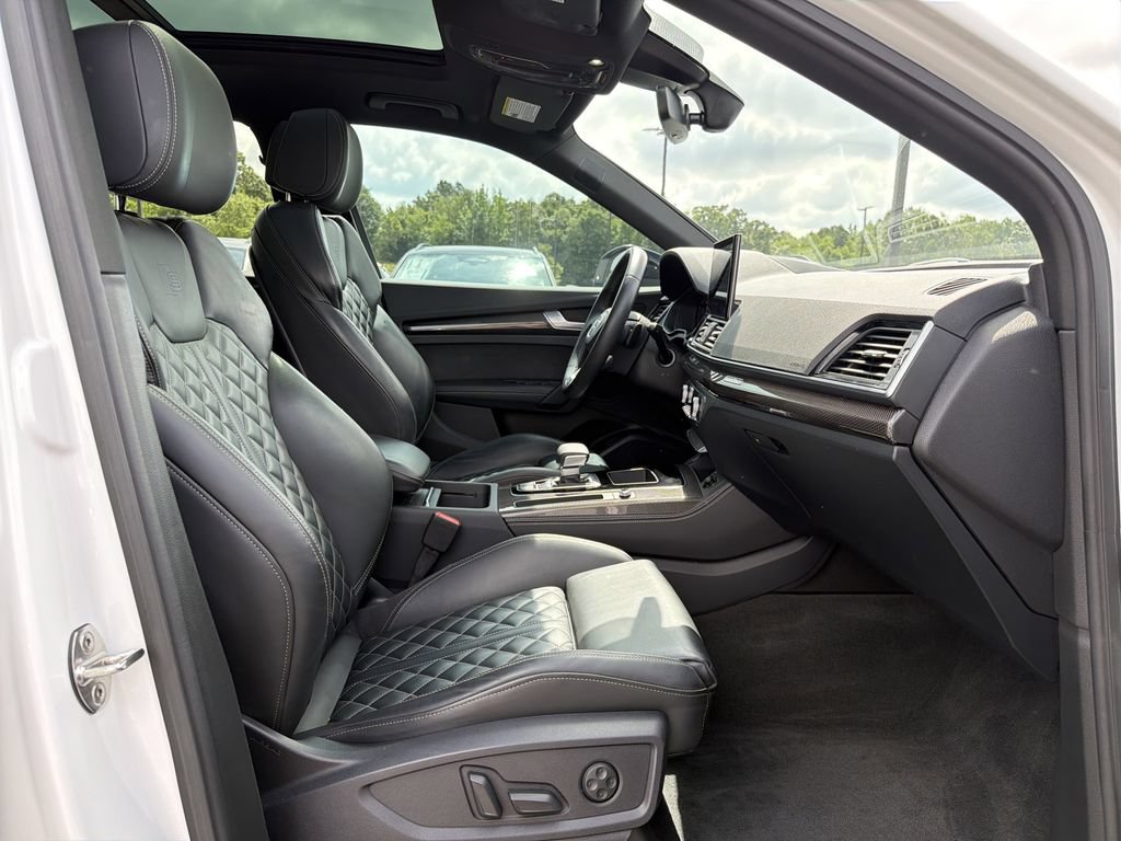 Used 2023 Audi SQ5 Prestige AWD/4WD image 18
