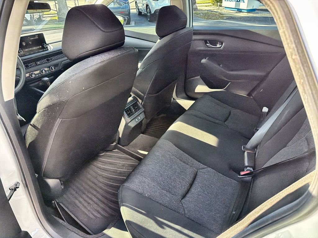 Certified 2025 Honda Accord LX image 26