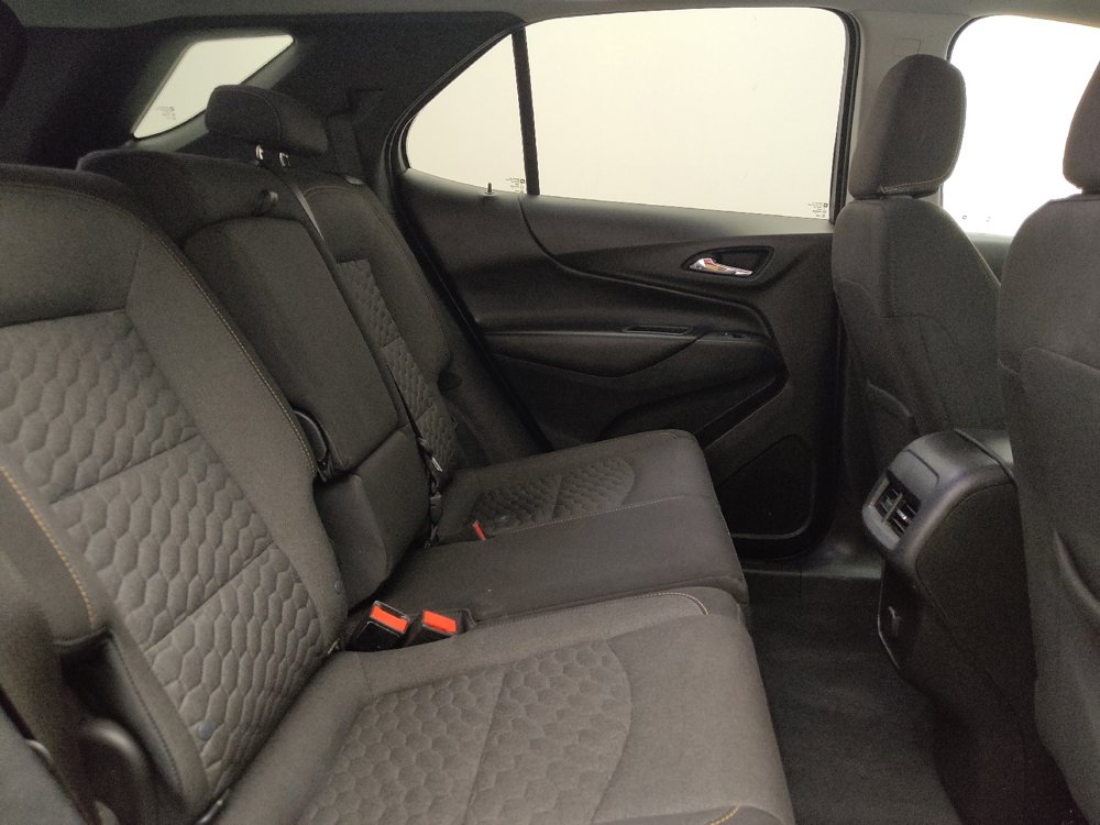 Used 2018 Chevrolet Equinox LT image 19