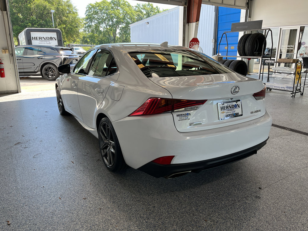 Used 2017 Lexus IS 200t F Sport w/ F Sport Package RWD image 9