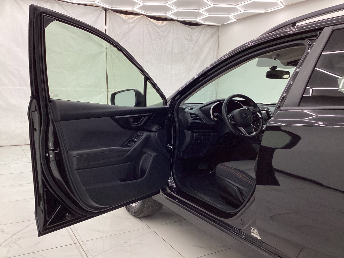 Used 2019 Subaru Crosstrek 2.0i Premium image 16