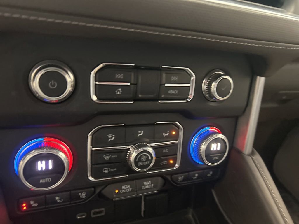 Used 2023 GMC Yukon SLT image 7