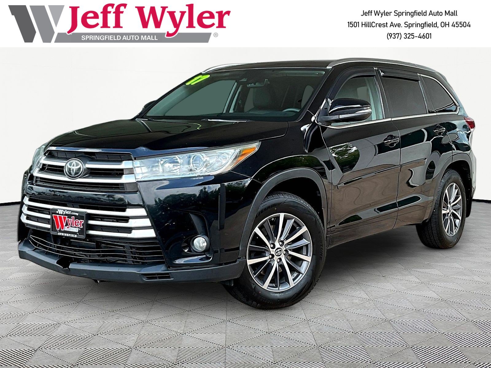 Used 2017 Toyota Highlander XLE