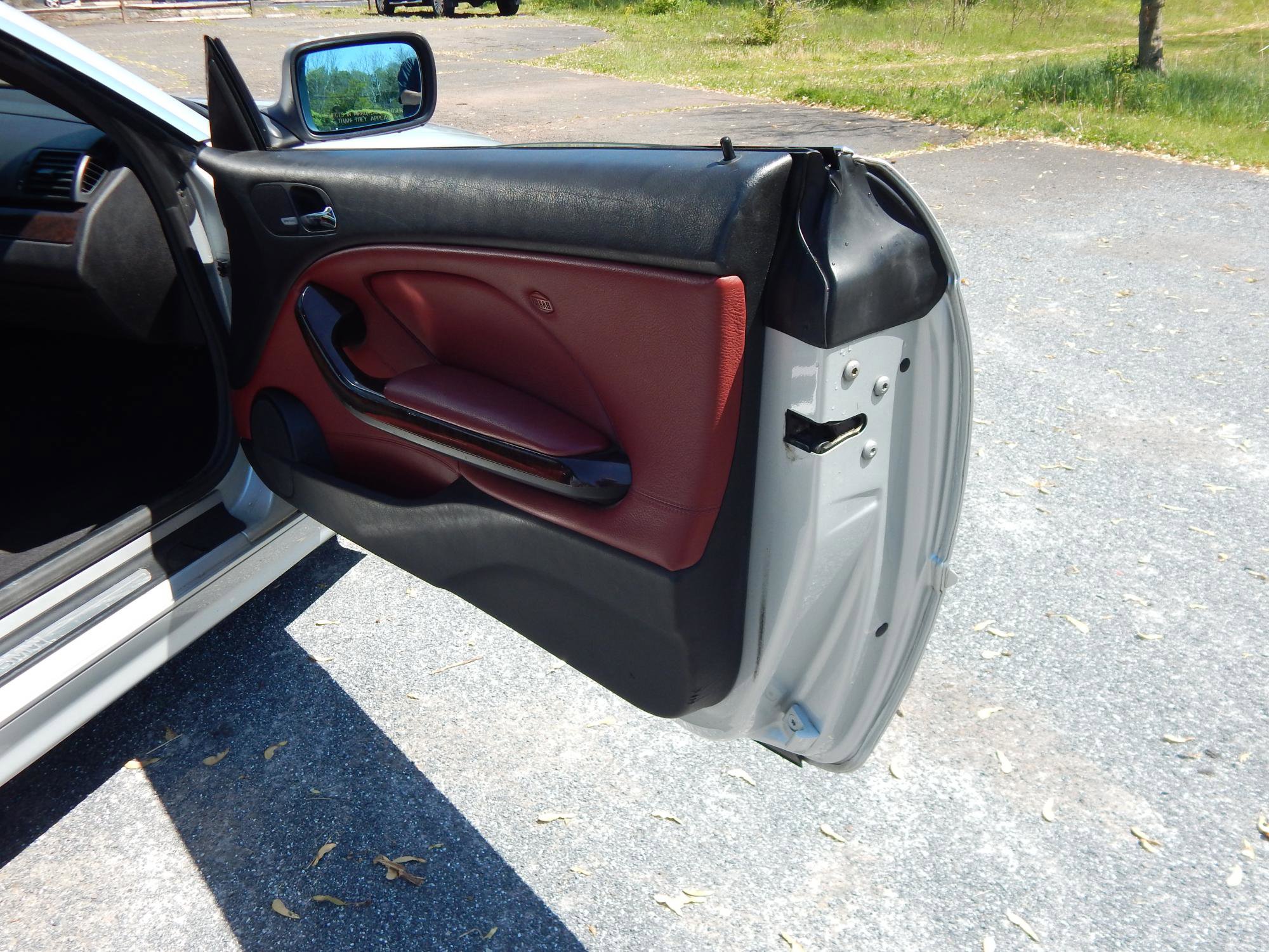 Used 2001 BMW 325Ci Convertible RWD image 16