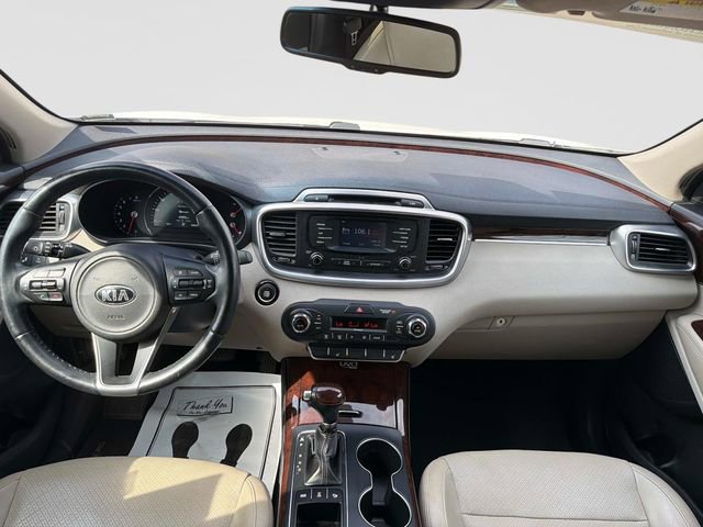 Used 2016 Kia Sorento EX w/ EX Premium Package image 16