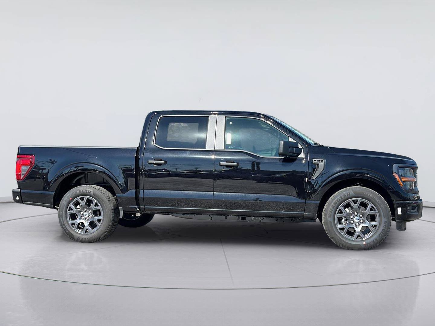 Used 2026 Ford F150 STX w/ Equipment Group 200A RWD image 2