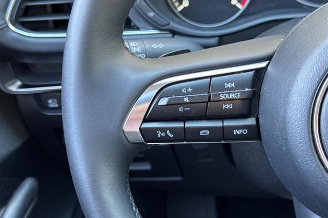 Certified 2025 MAZDA MAZDA3 2.5 Turbo Sedan w/Premium Plus AWD/4WD image 25
