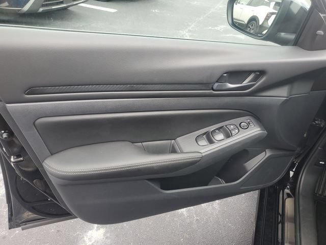 New 2026 Nissan Altima 2.5 SV w/ SV Special Edition Package FWD image 9