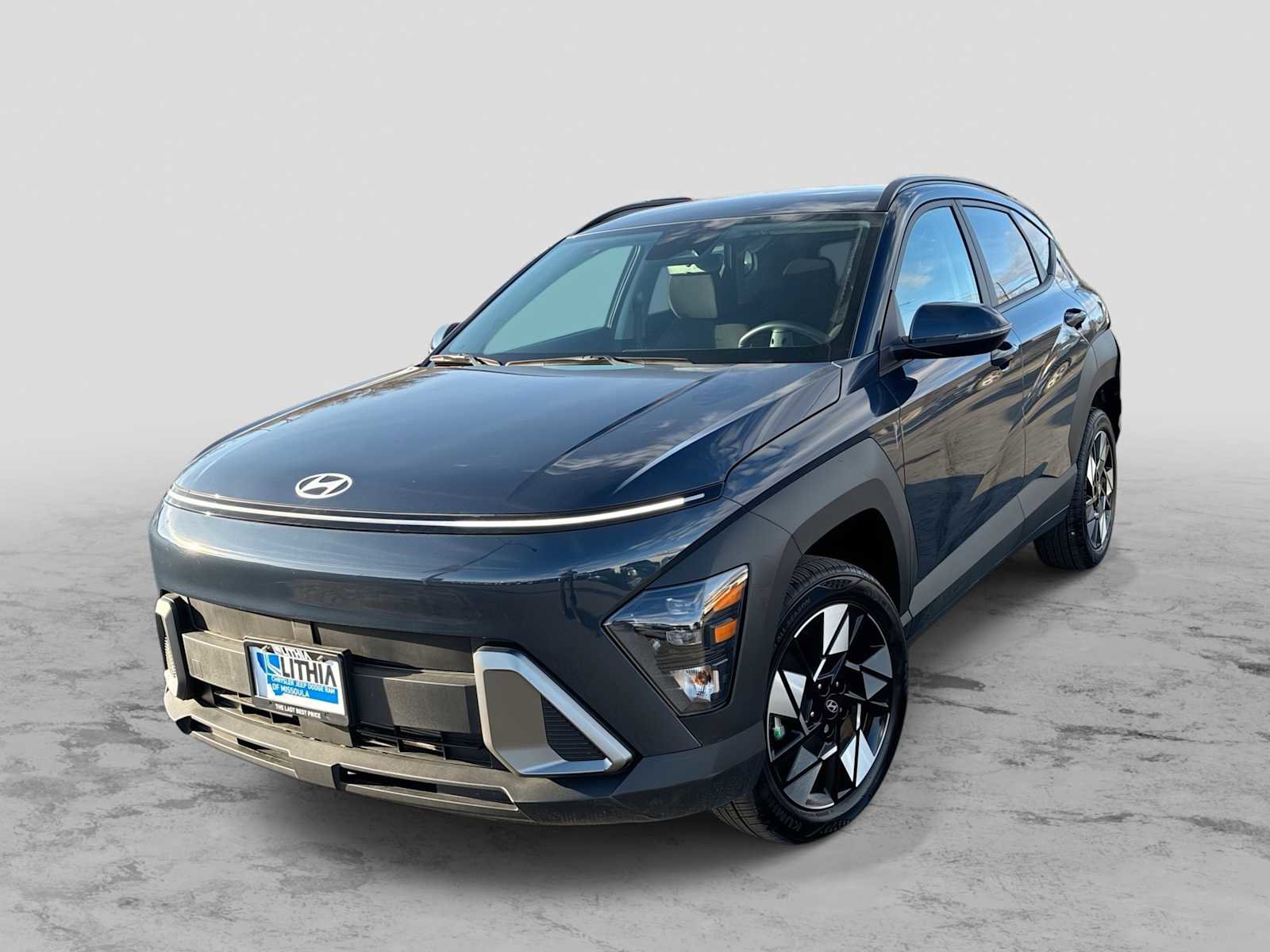 Used 2025 Hyundai Kona SEL image 1