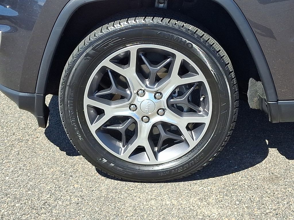 Used 2020 Jeep Grand Cherokee Limited w/ Premium Lighting Group AWD/4WD image 8