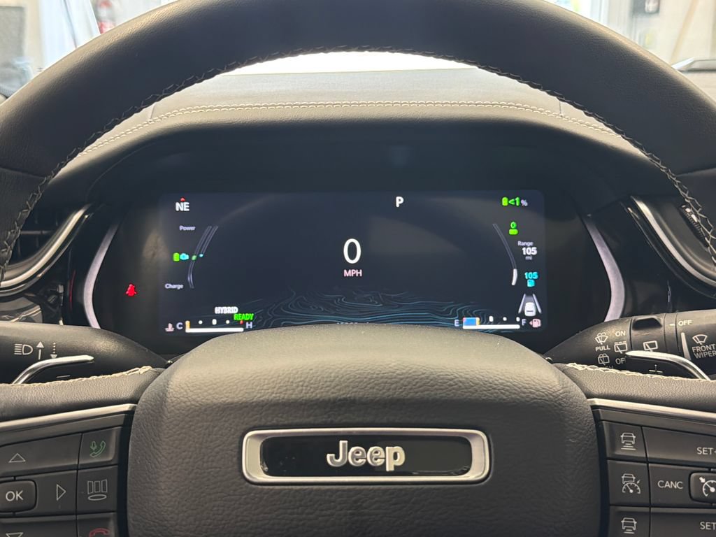 Used 2022 Jeep Grand Cherokee Limited 4xe w/ Luxury Tech Group II AWD/4WD image 25