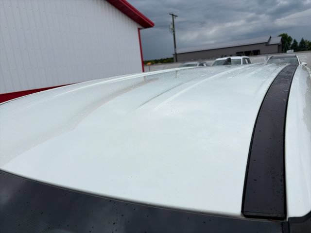 Used 2022 Nissan Rogue S AWD/4WD image 10