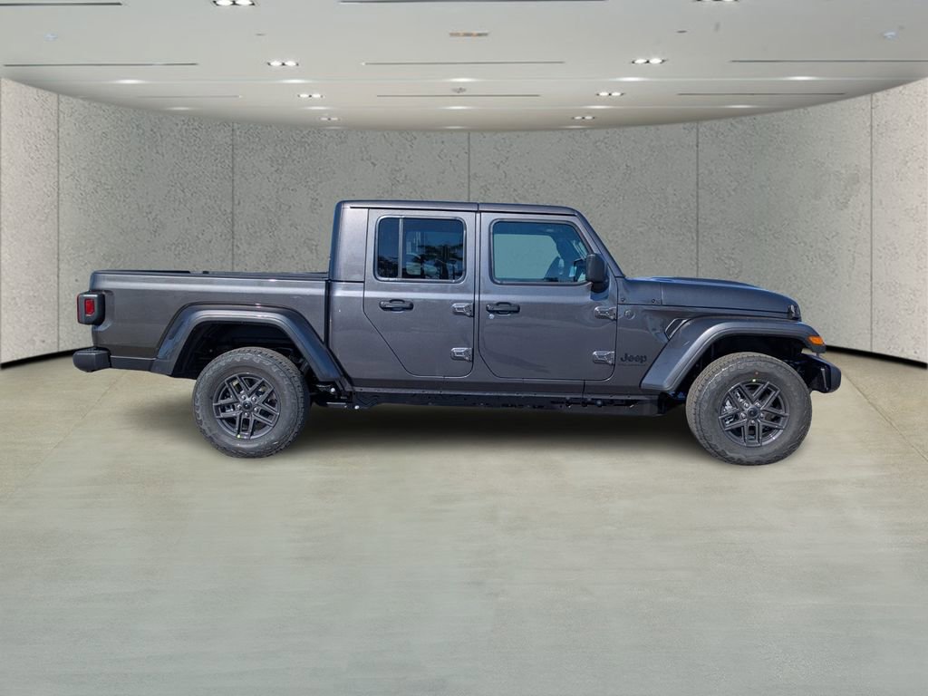 New 2026 Jeep Gladiator Sport image 3
