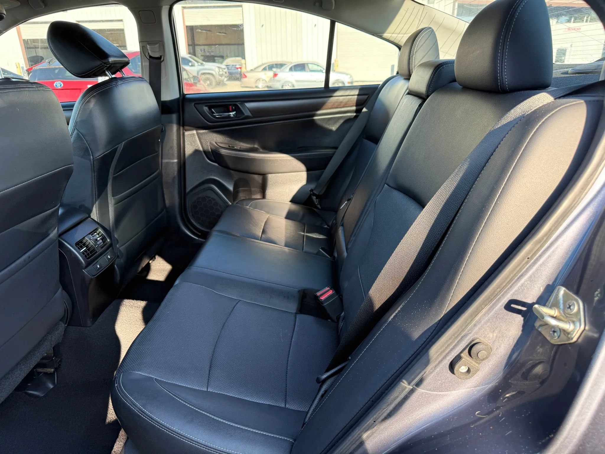 Used 2016 Subaru Legacy 3.6R Limited AWD/4WD image 21