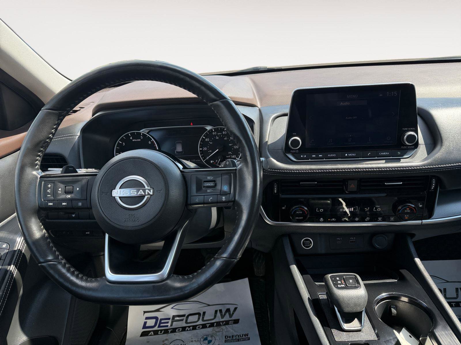 Used 2023 Nissan Rogue SV w/ SV Premium Package AWD/4WD image 13