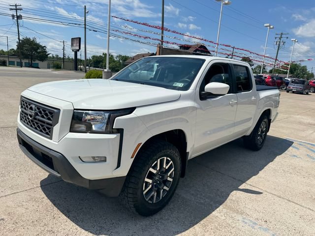 Used 2023 Nissan Frontier SV w/ SV Convenience Package AWD/4WD image 18