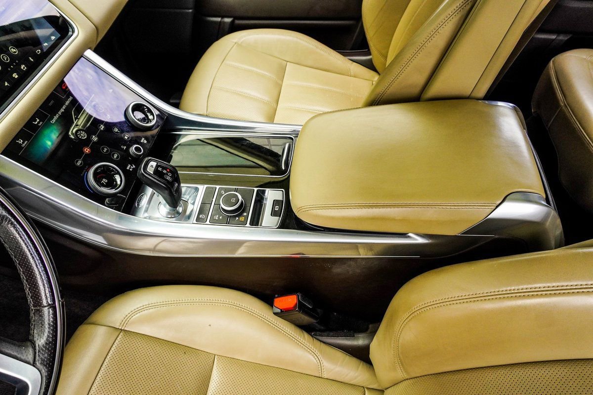 Used 2022 Land Rover Range Rover Sport HSE Silver Edition image 19