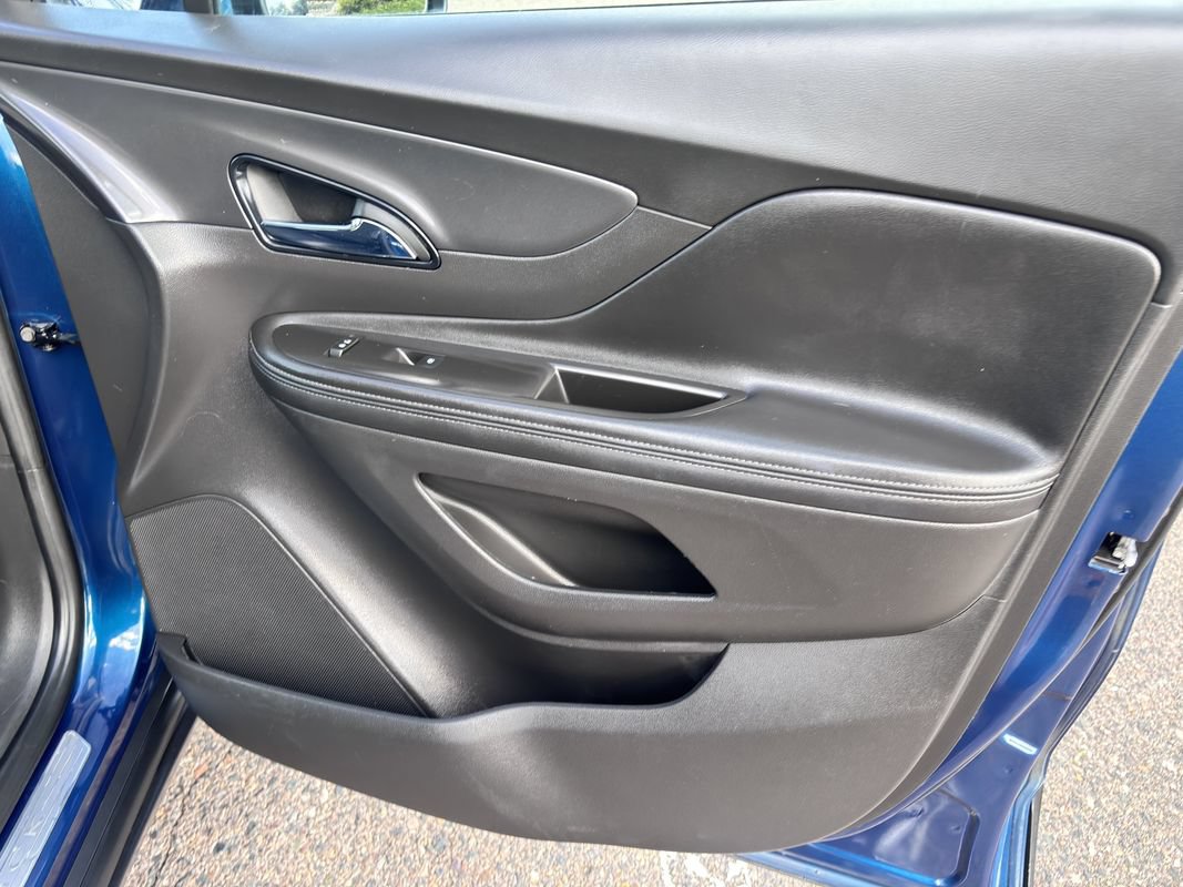 Used 2019 Buick Encore Sport Touring w/ Safety Package AWD/4WD image 22