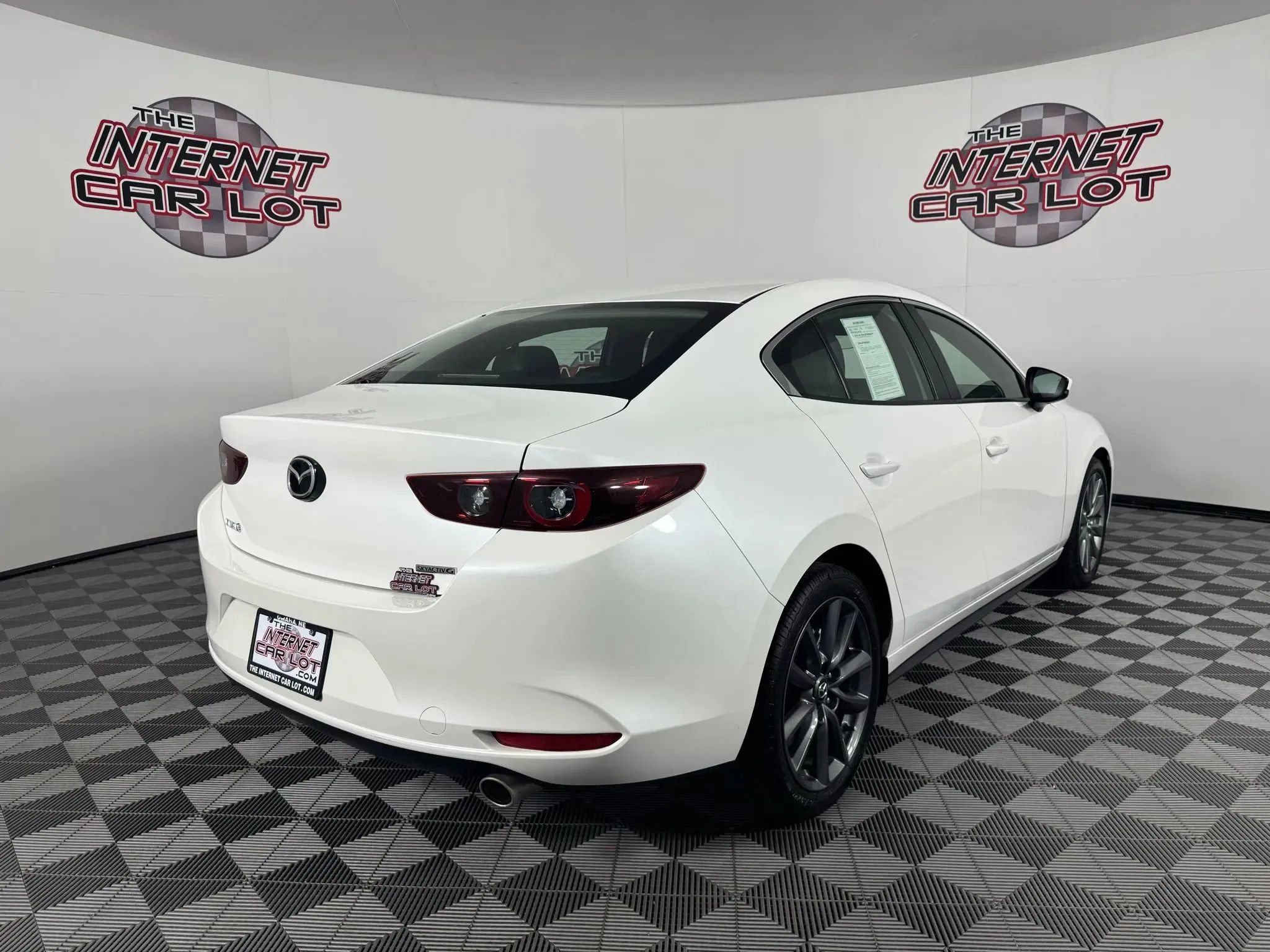 Used 2023 MAZDA MAZDA3 s FWD image 7