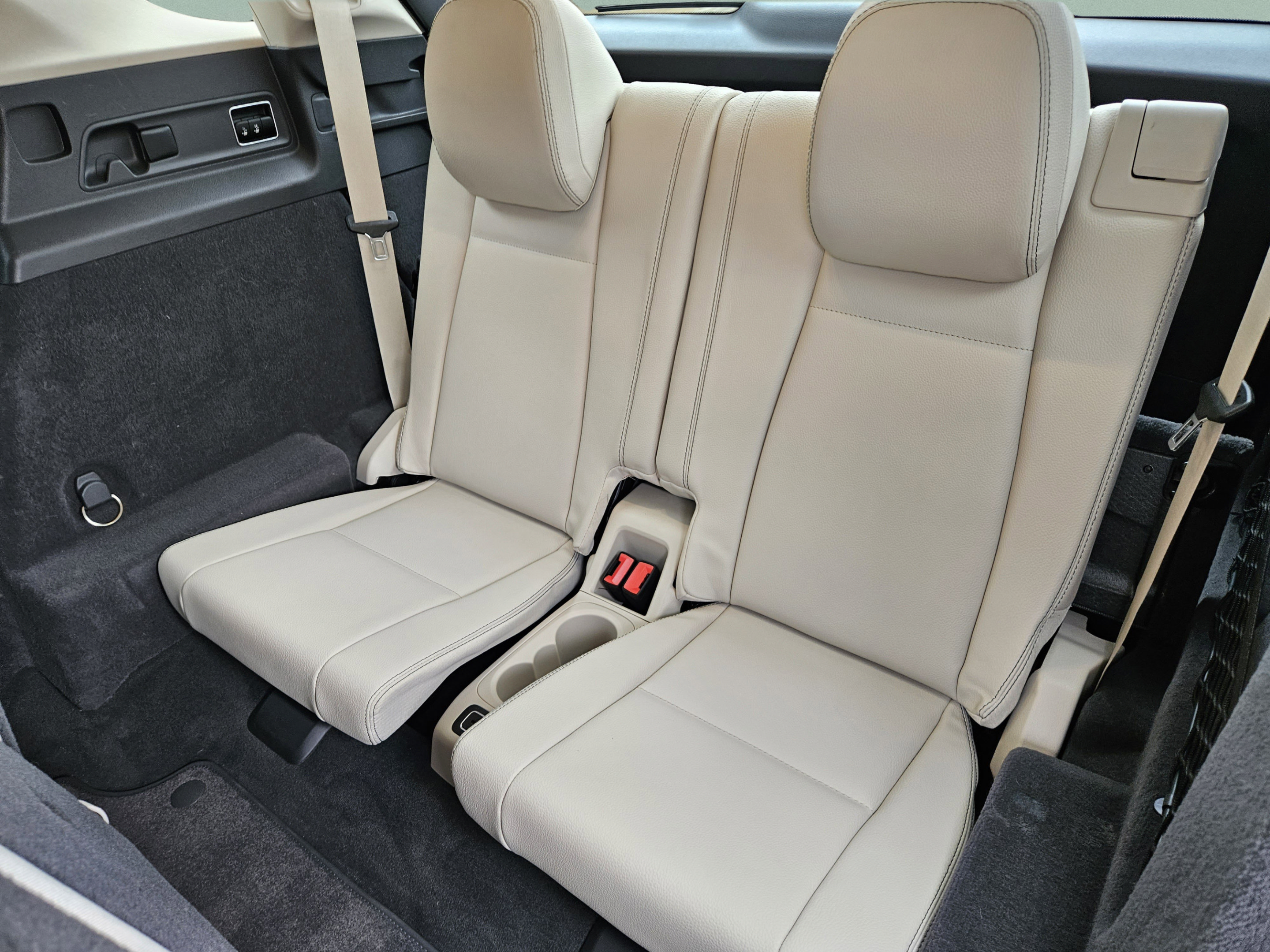 Used 2020 Mercedes-Benz GLE 350 image 27