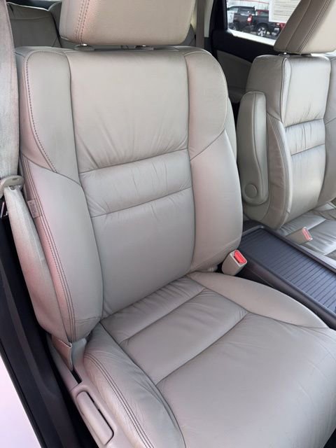 Used 2012 Honda CR-V EX-L image 21