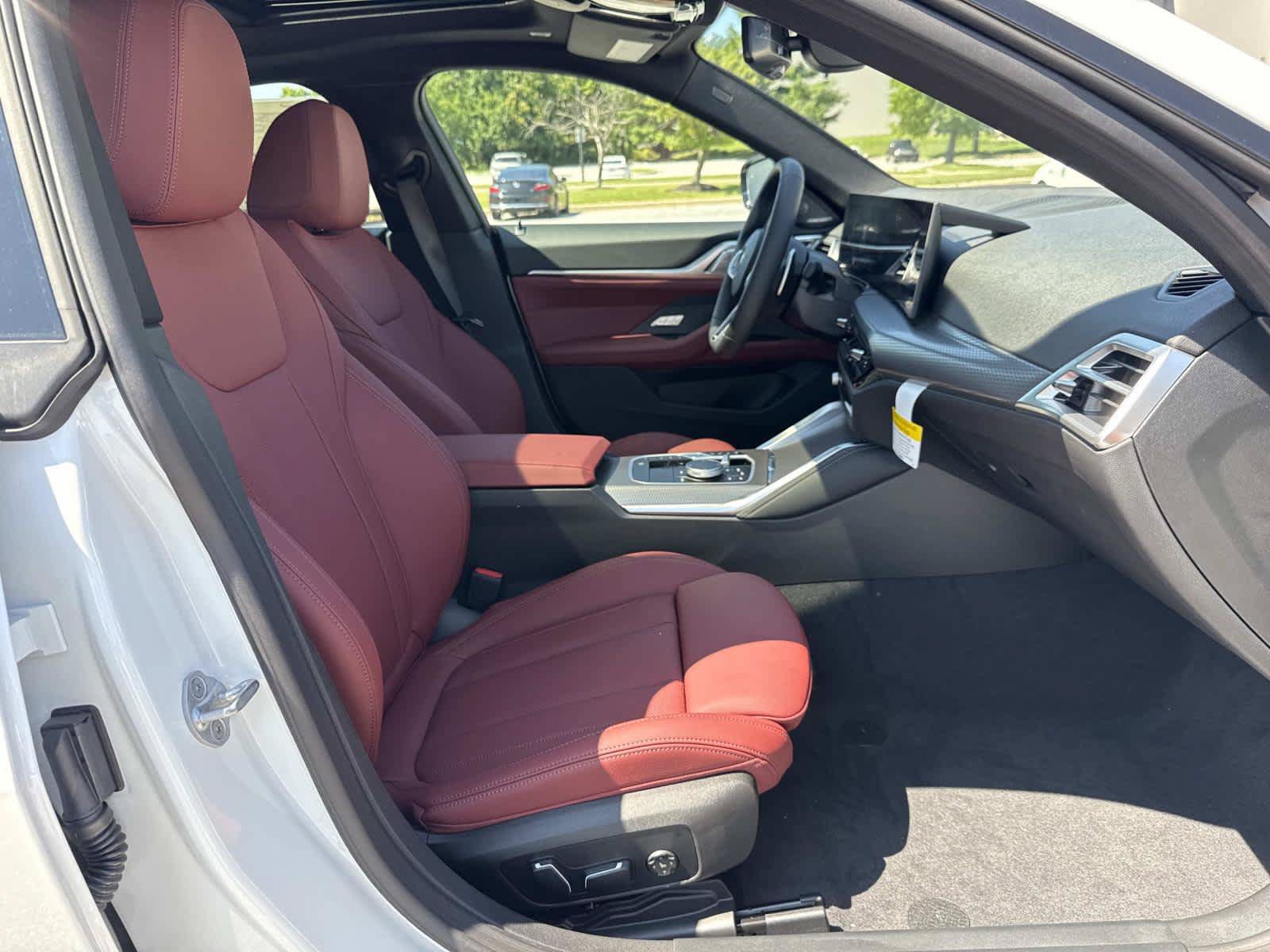 New 2026 BMW 430i xDrive w/ M Sport Package AWD/4WD image 16