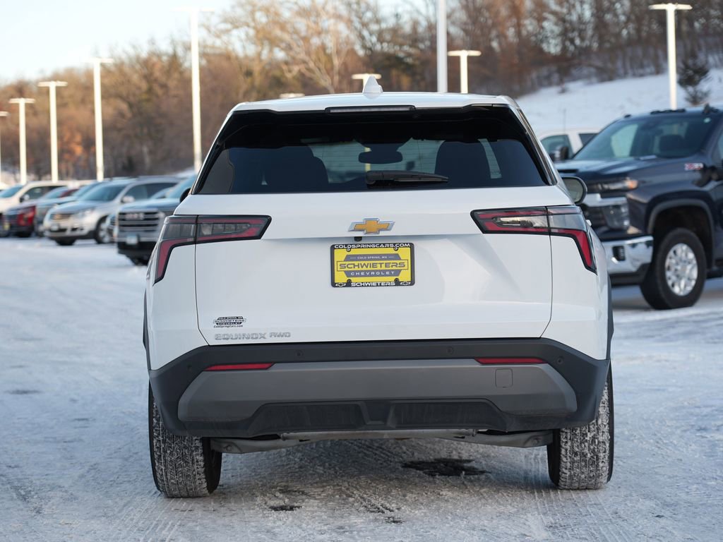Used 2025 Chevrolet Equinox LT image 4