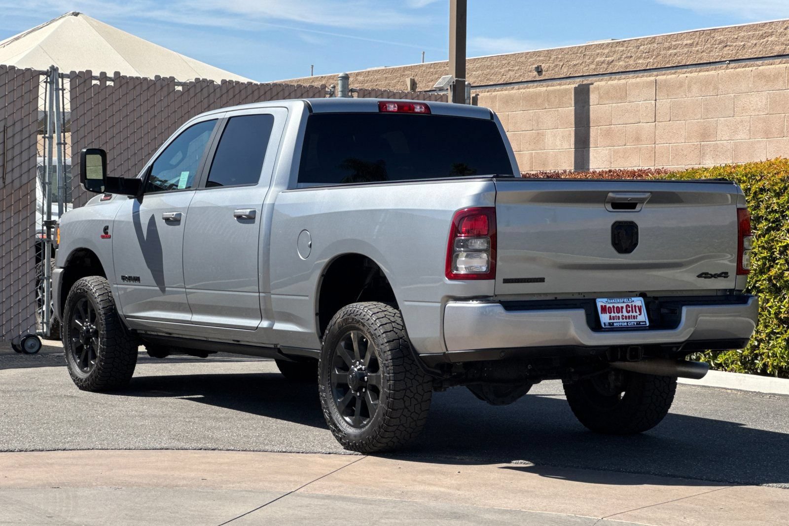 Used 2021 RAM 2500 Big Horn w/ Night Edition AWD/4WD image 6