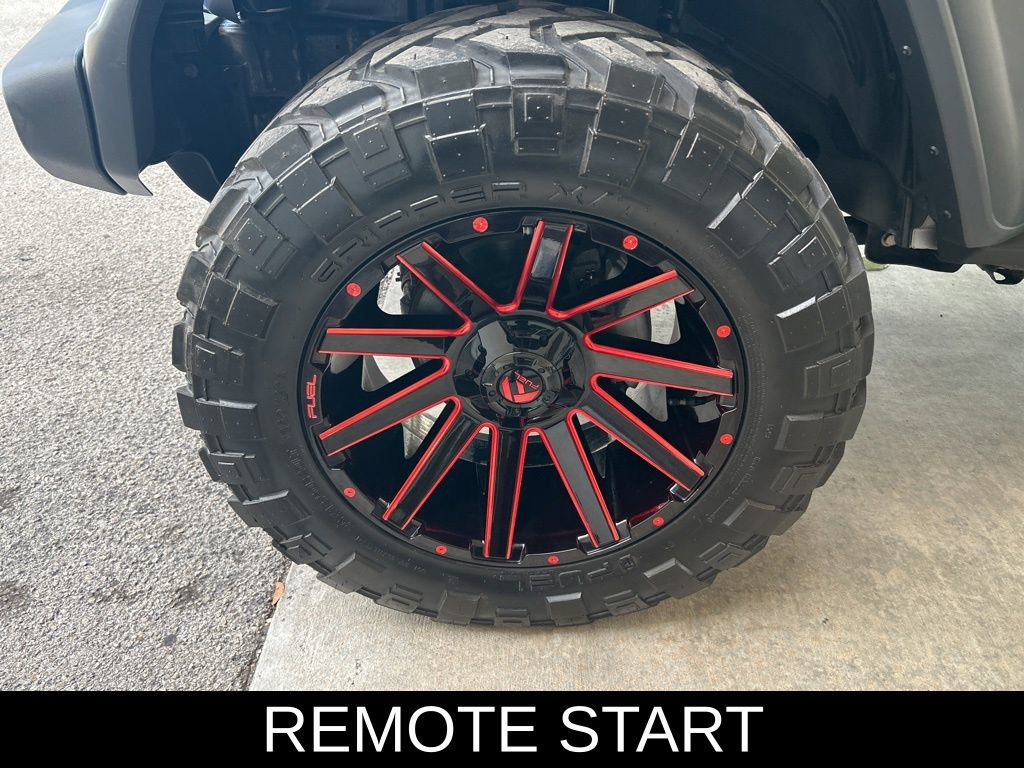 Used 2018 Jeep Wrangler Unlimited Sport S AWD/4WD image 13