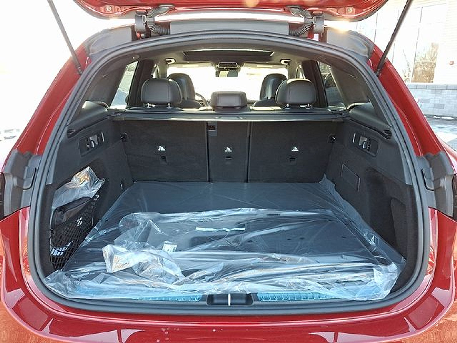 Used 2026 Mercedes-Benz GLC 300 4MATIC image 22