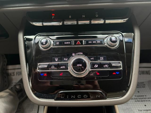 Used 2022 Lincoln Corsair FWD image 23