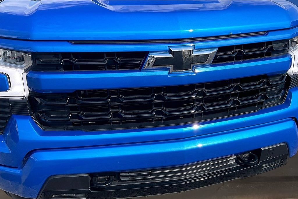 Used 2025 Chevrolet Silverado 1500 RST w/ Z71 Off-Road Package AWD/4WD image 34