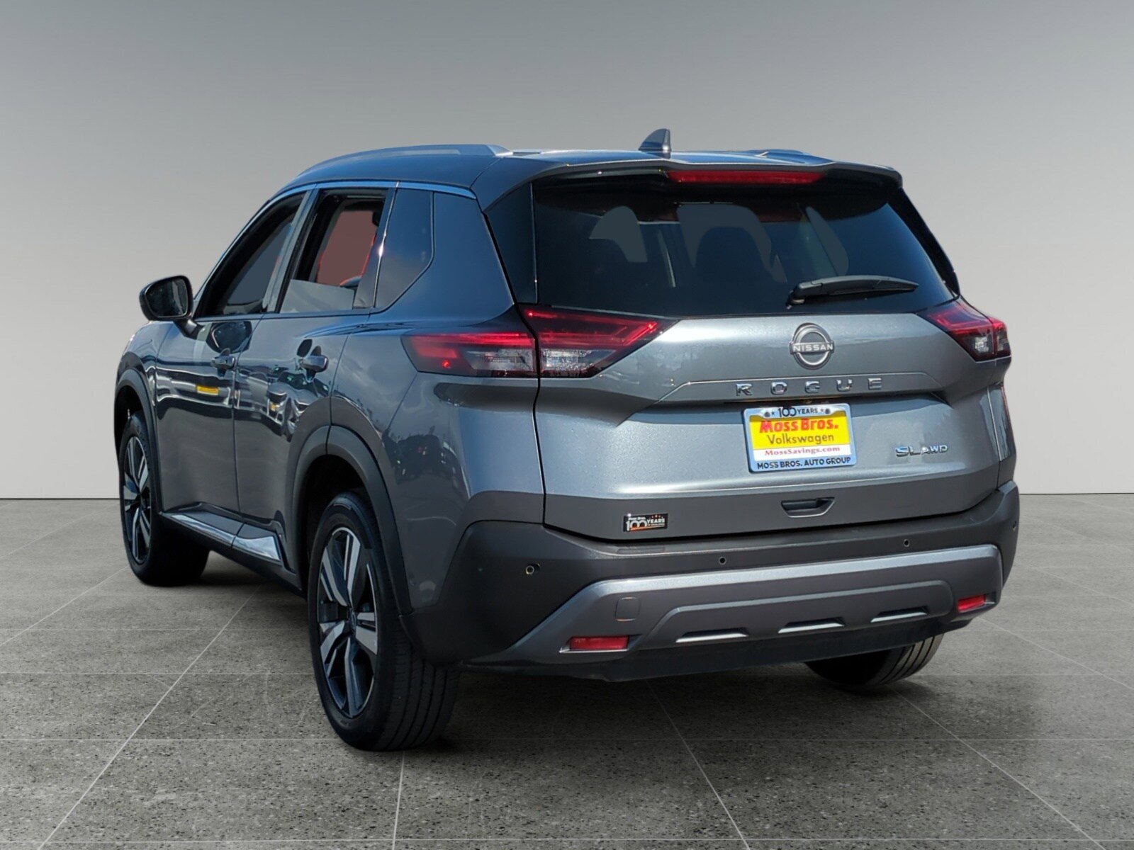 Used 2023 Nissan Rogue SL w/ SL Premium Package AWD/4WD image 3
