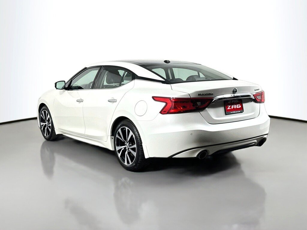 Used 2018 Nissan Maxima Platinum FWD image 3