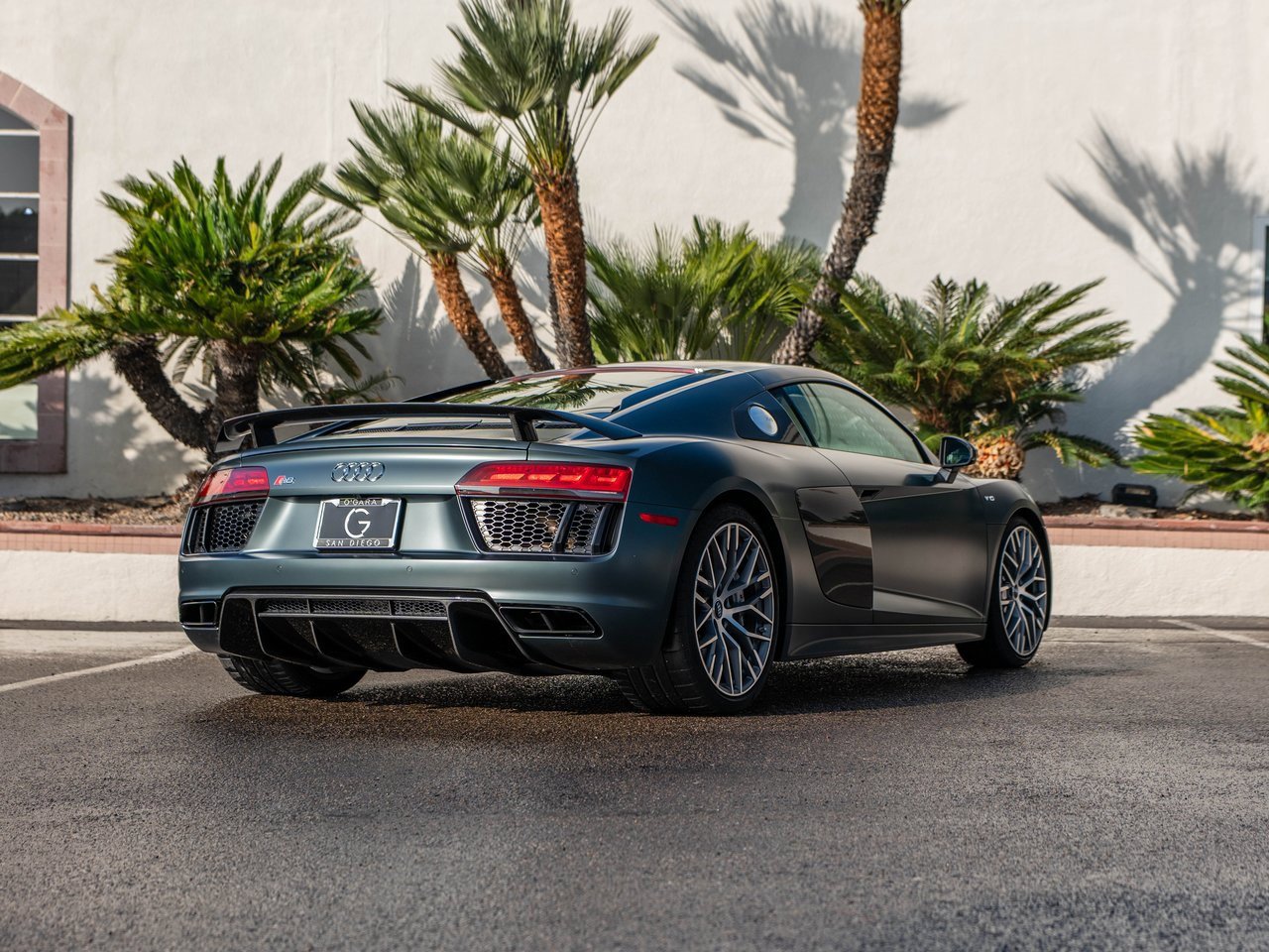 Used 2017 Audi R8 V10 plus image 11