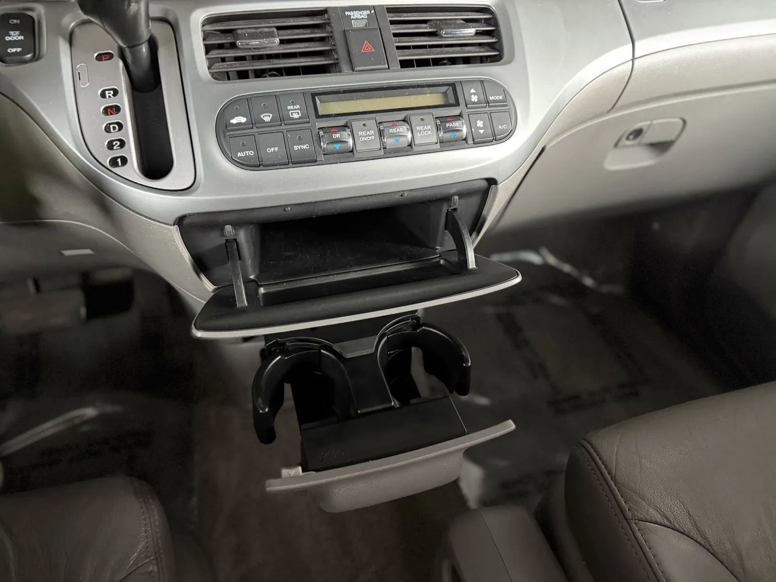 Used 2010 Honda Odyssey EX-L image 32