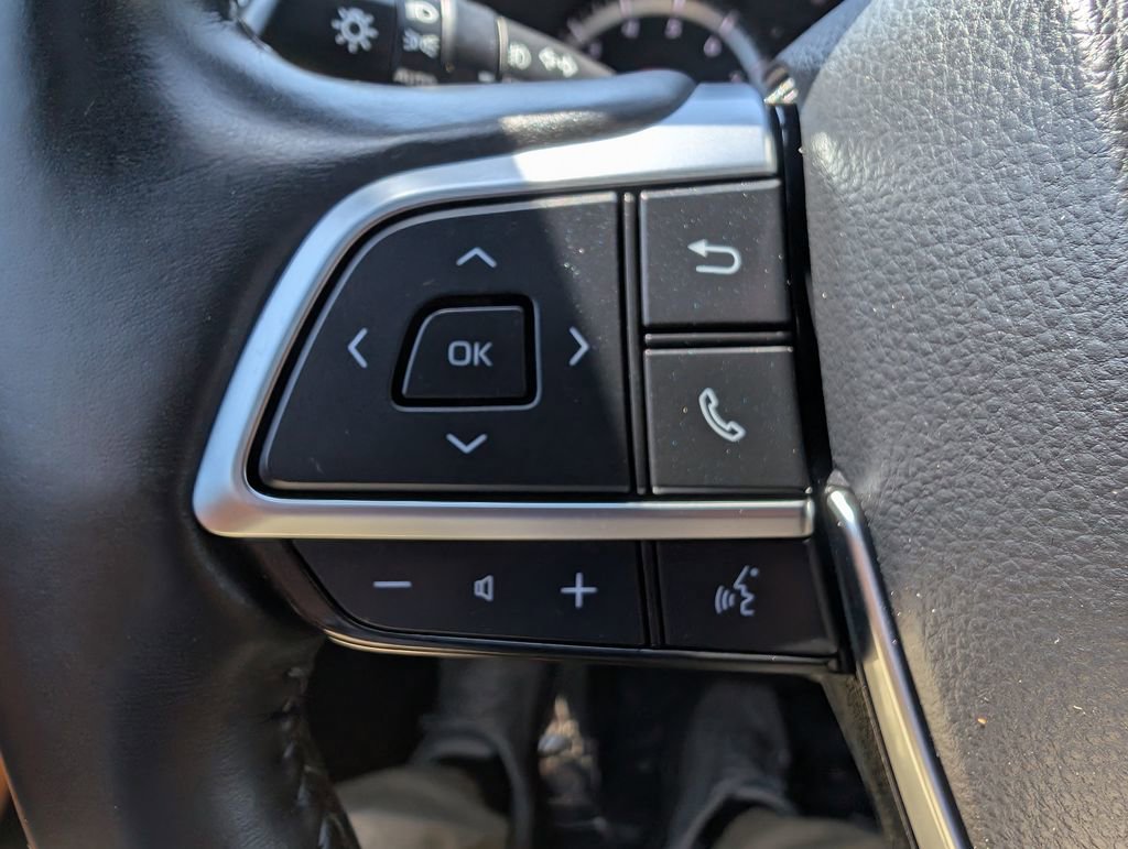 Used 2021 Toyota Highlander Platinum AWD/4WD image 29